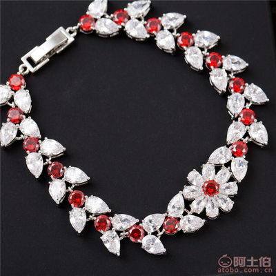 寶莉雅花卉鋯石手鏈 水滴白金電鍍手鐲，優(yōu)雅與閃耀的結(jié)合